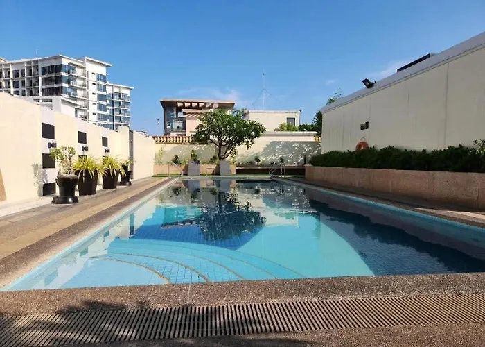 Stamford Executive Resdenc A2,walk To Venice Canal * Manila